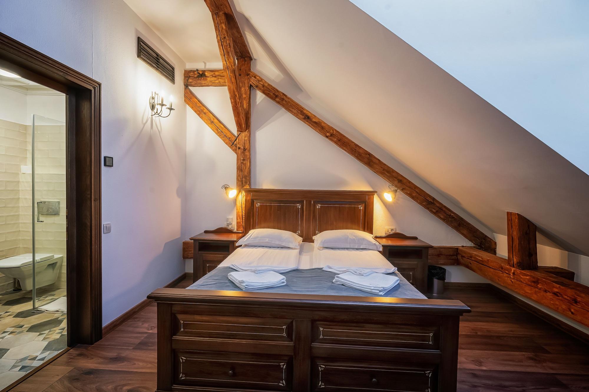 Hotel Boutique Casa Chitic -Hotel And Restaurant Str Johann Gott Nr7 Brašov Exteriér fotografie