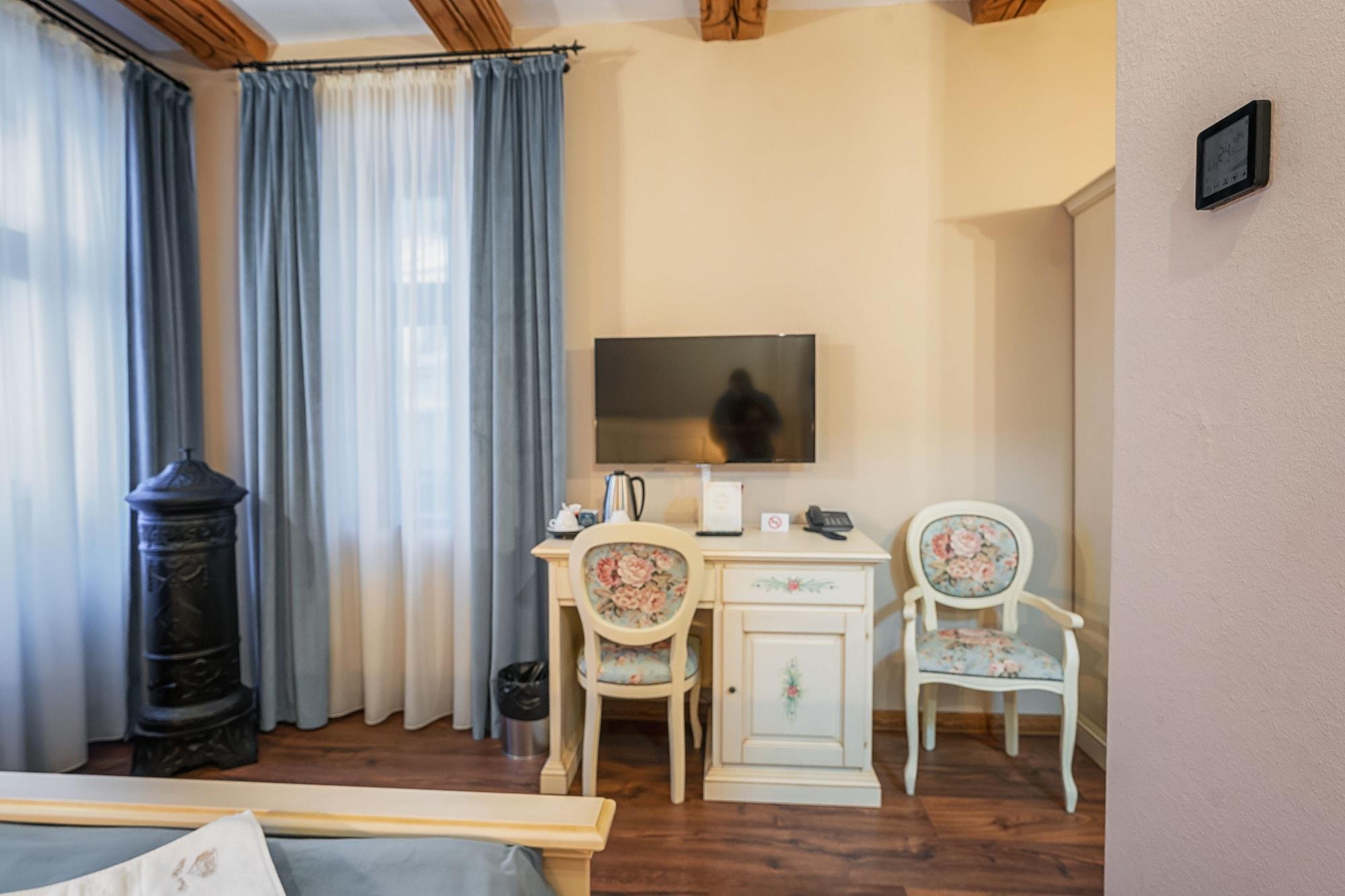 Hotel Boutique Casa Chitic -Hotel And Restaurant Str Johann Gott Nr7 Brašov Exteriér fotografie